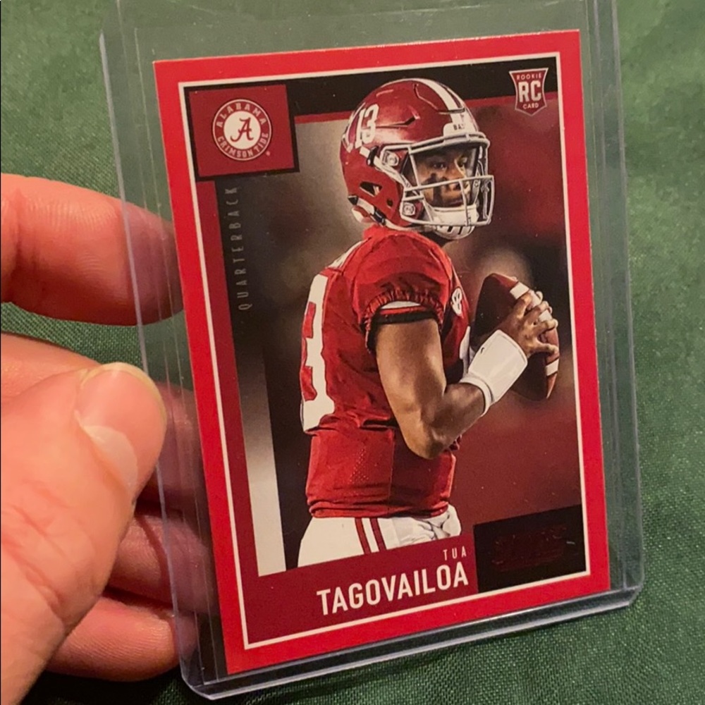 Tua Tagovailoa Rookie Card